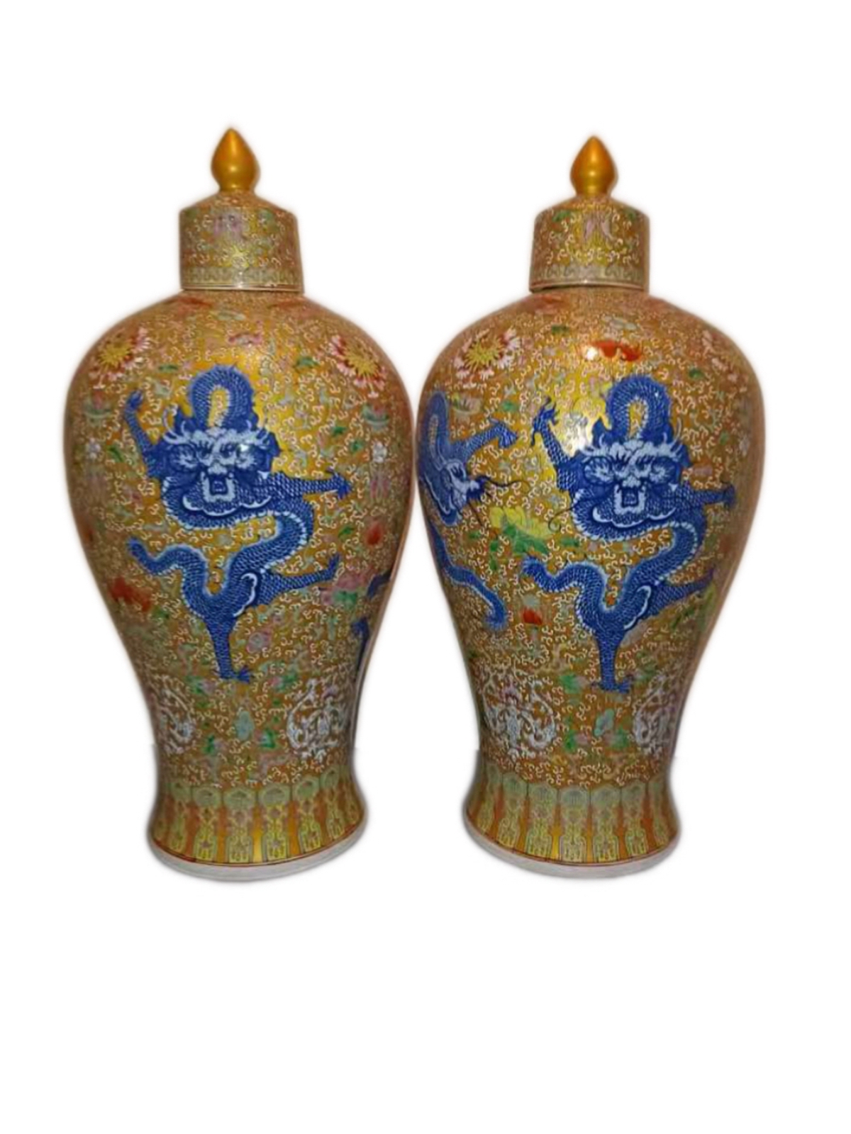 清代青花粉彩描金龙穿花卉梅瓶