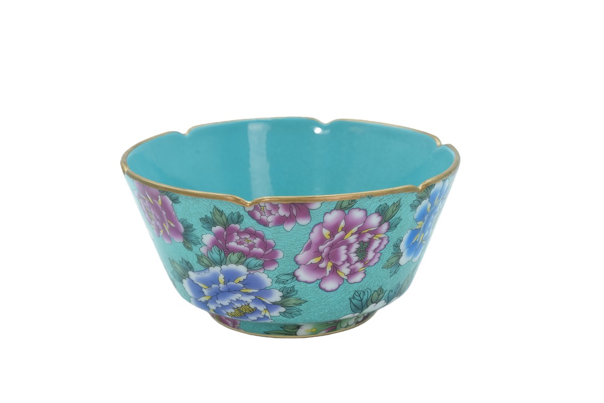 珐琅彩绿松釉牡丹纹碗