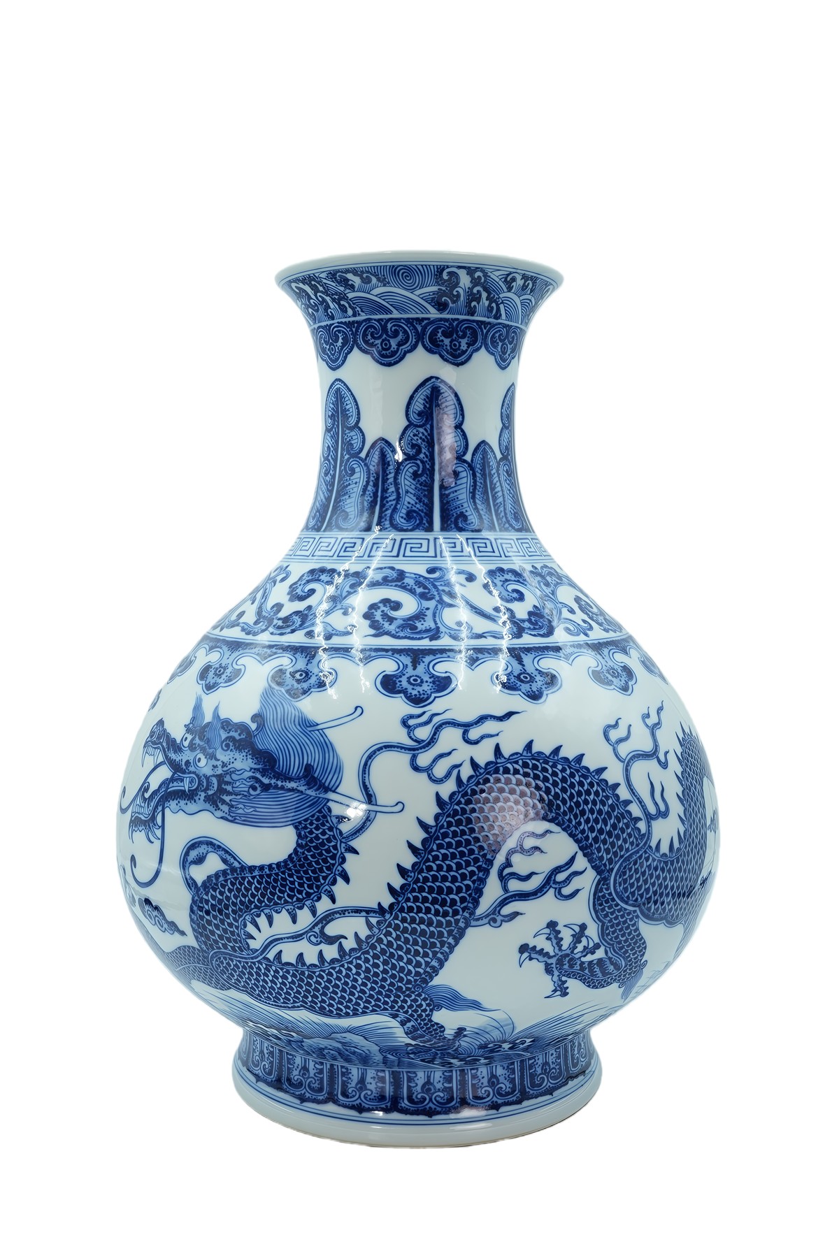 青花海水龙纹玉壶春瓶